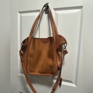 Madewell - Elegant Tan Leather Bag